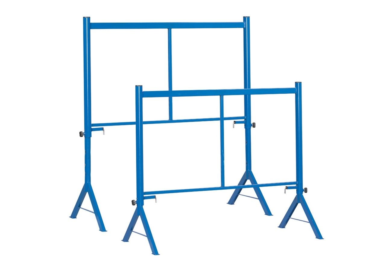 Scaffolds: Scaffolding trestles, set of 2