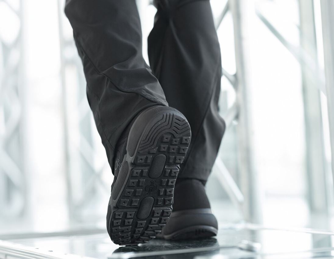 S1: S1 Safety boots Strauss.1004 mid + black 3