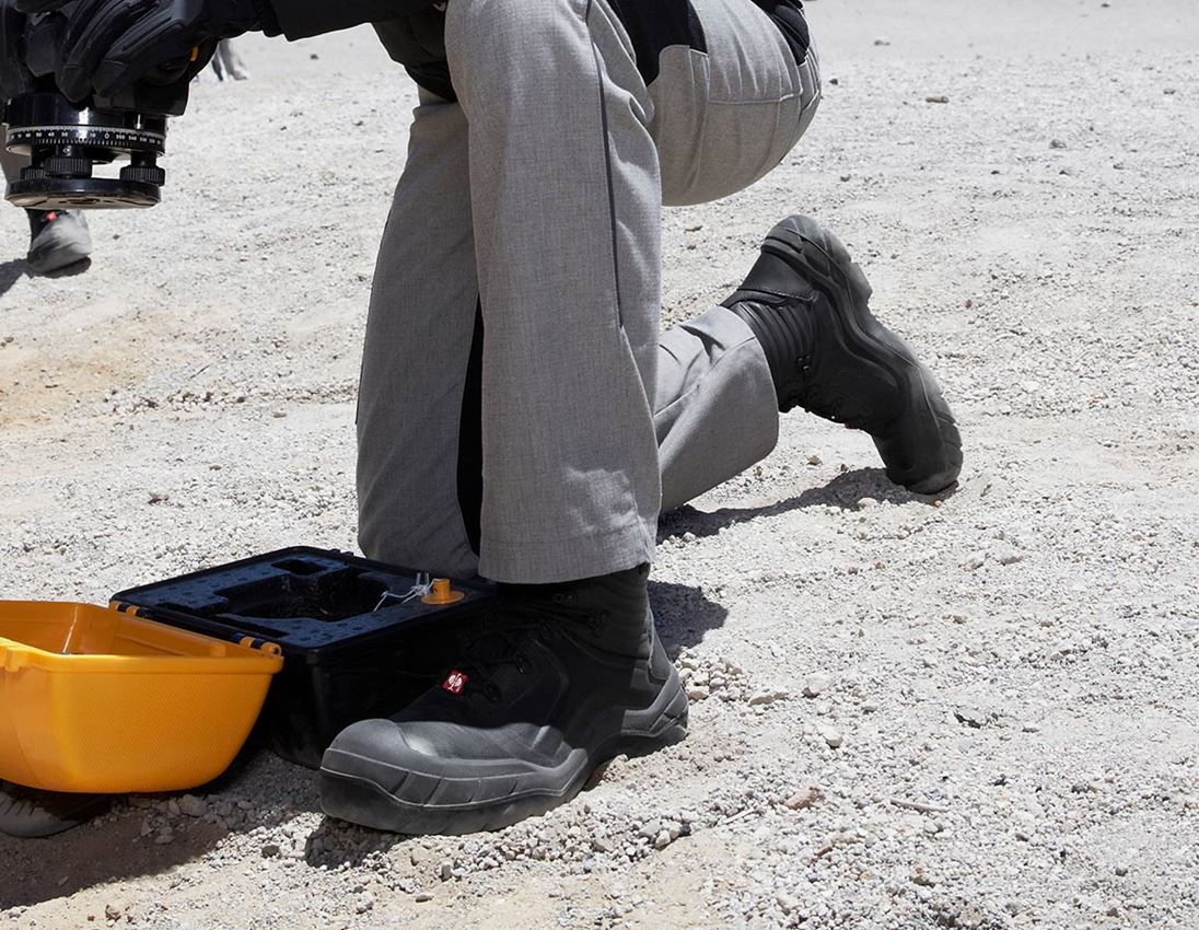 S3: e.s. S3 Safety boots Apodis high + black 1