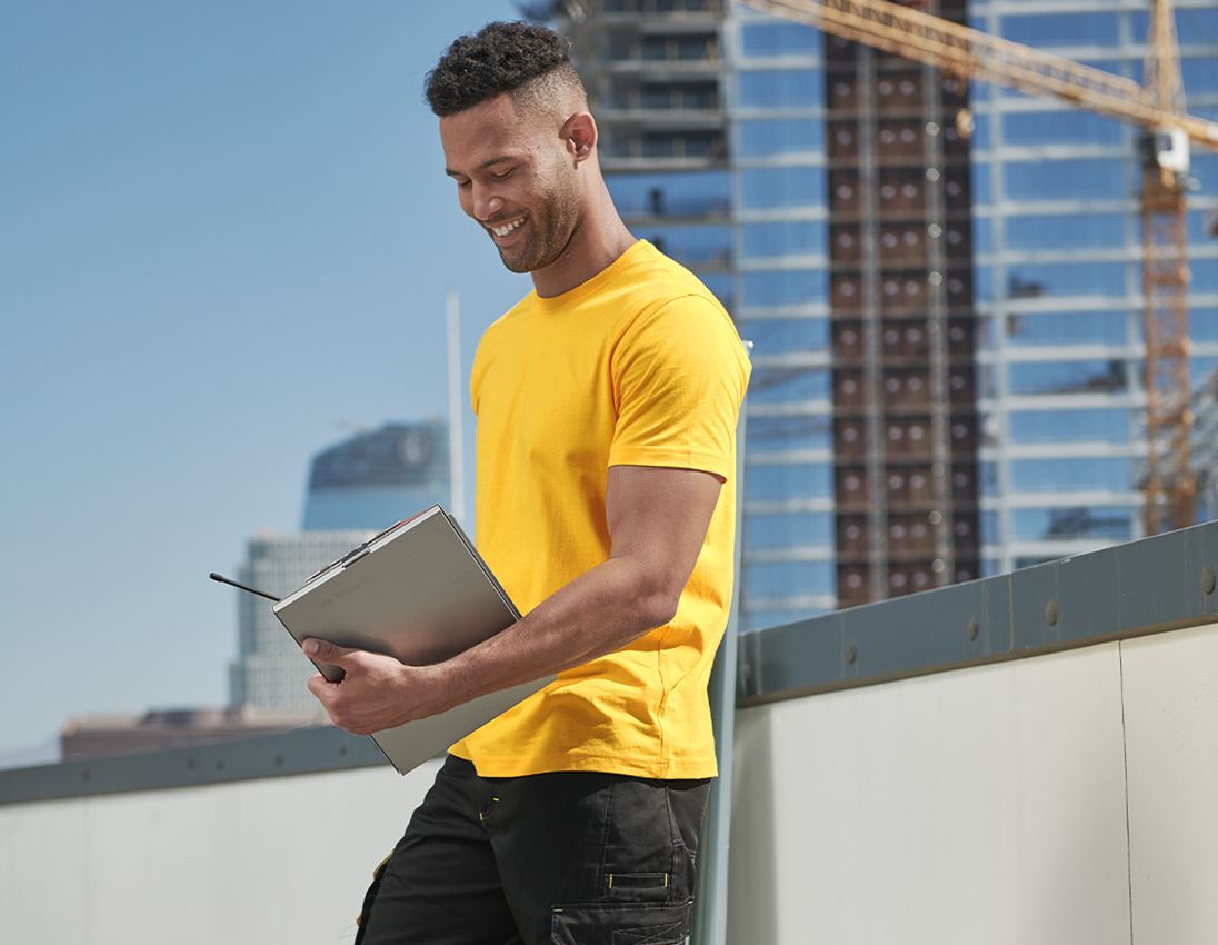 Shirts & Co.: e.s. T-Shirt cotton + gelb 1
