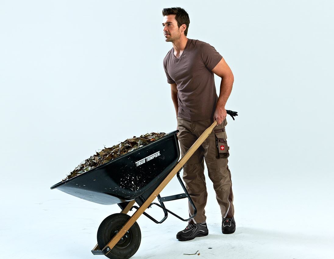 Shirts, Pullover & more: e.s. T-shirt cotton slub V-Neck + chestnut 1