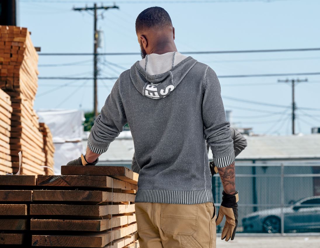 Themen: Strickhoody e.s.iconic + carbongrau 3