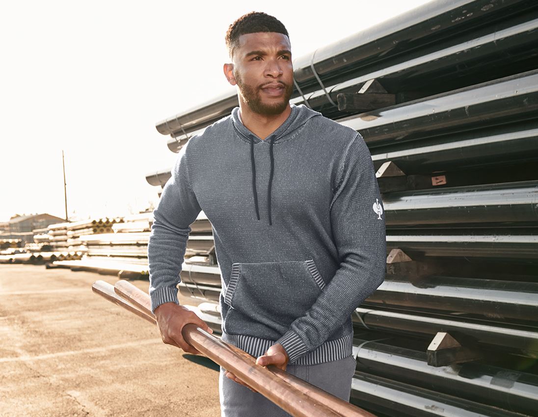 Themen: Strickhoody e.s.iconic + carbongrau