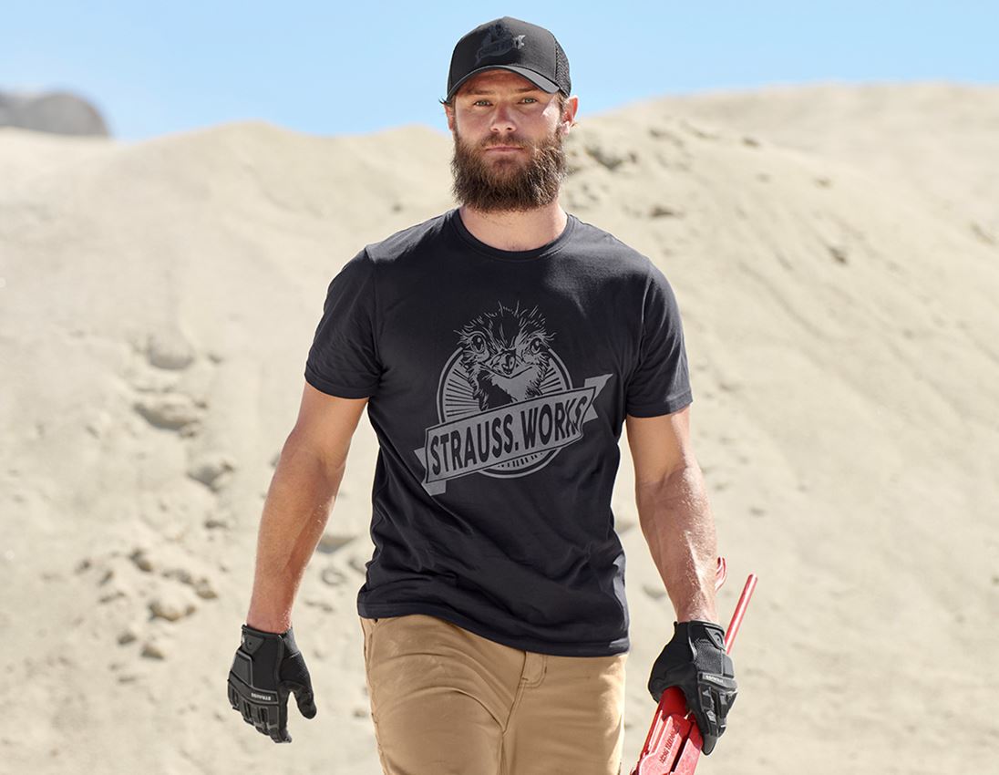 Shirts & Co.: T-Shirt e.s.iconic works + schwarz