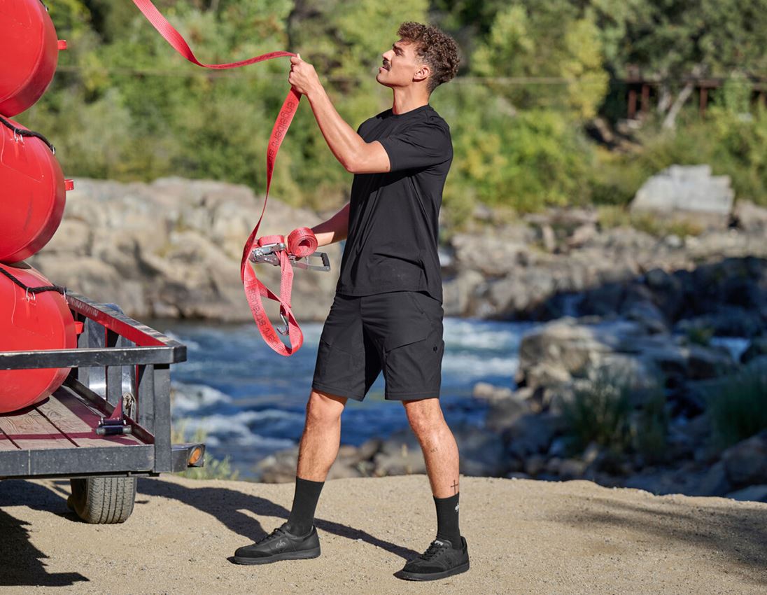 Hauts: T-Shirt fonctionnel UV e.s.trail + noir 2