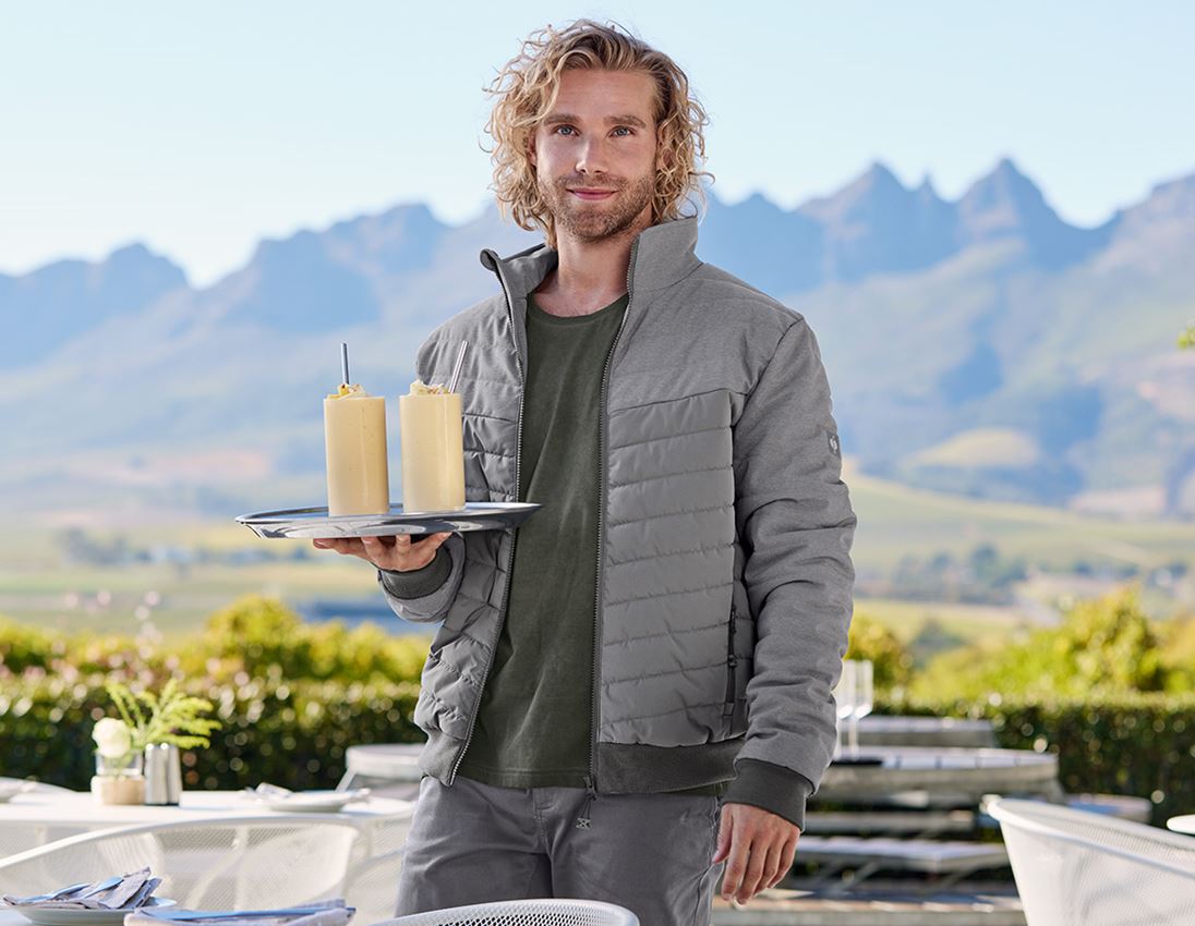 Themen: Pilotenjacke e.s.motion ten + granit 2