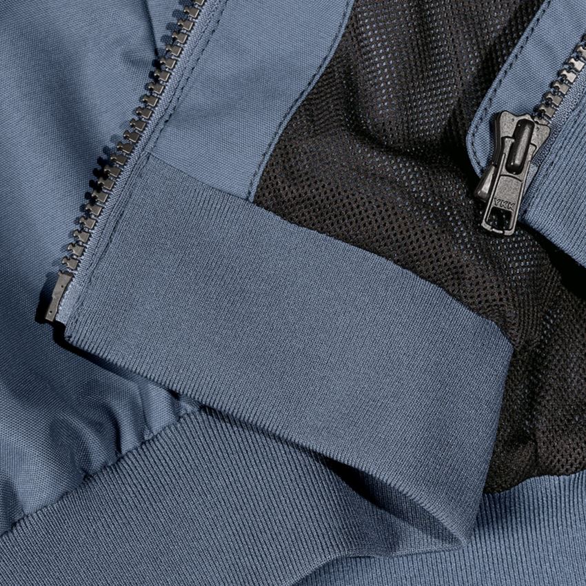 Jacken: Kapuzenjacke e.s.iconic + oxidblau 2
