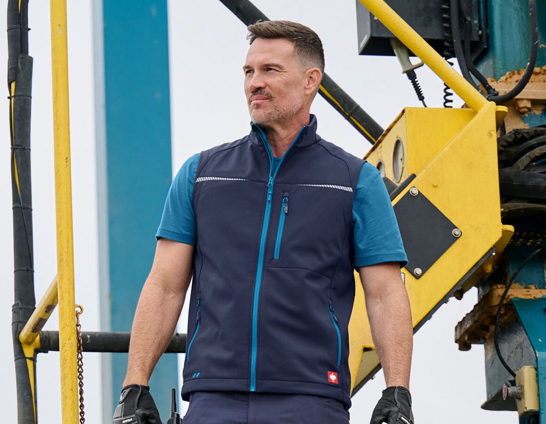 Topics: Softshell bodywarmer e.s.motion 2020 + navy/atoll