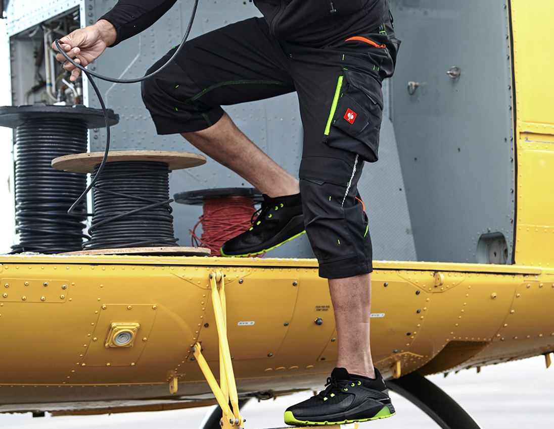 Topics: 3/4 length trousers e.s.motion 2020 + black/high-vis yellow/high-vis orange