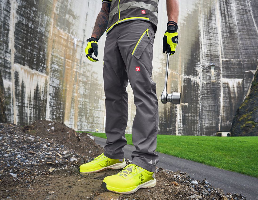 Themen: Multipocket-Hose e.s.ambition + anthrazit/warngelb