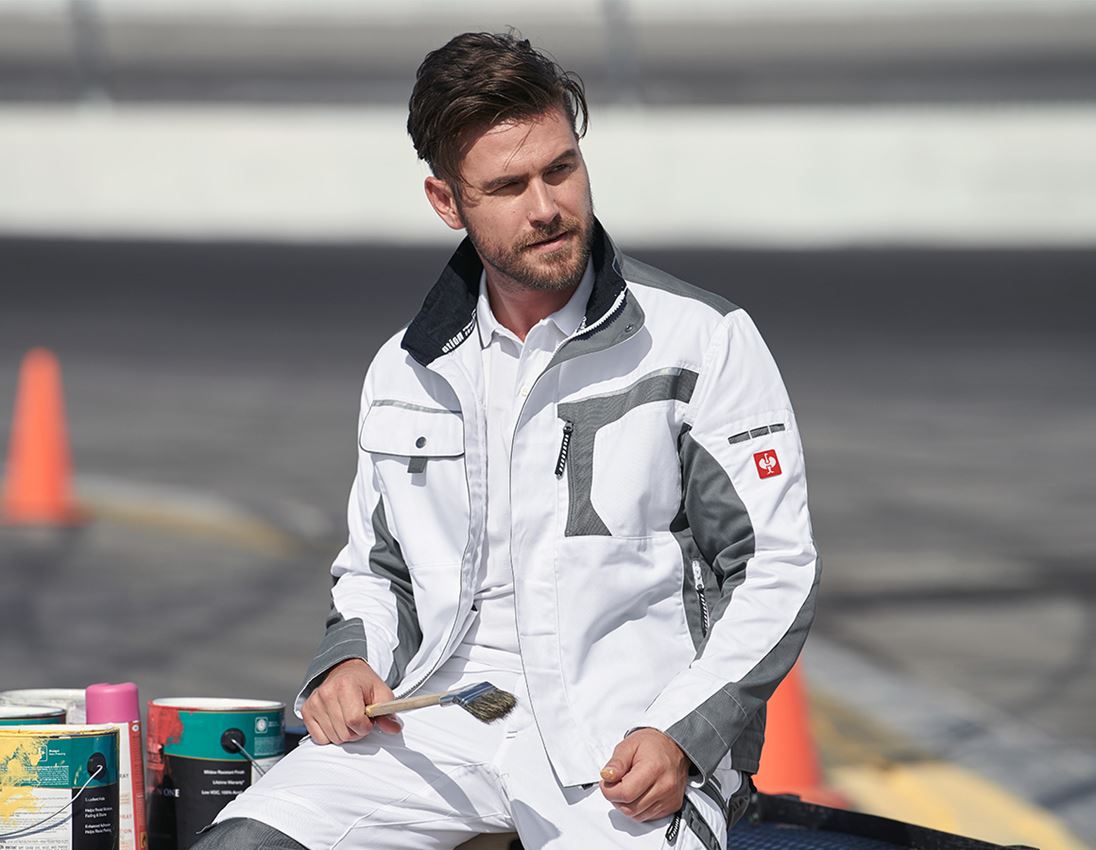 Themen: Bundjacke e.s.motion + weiß/grau