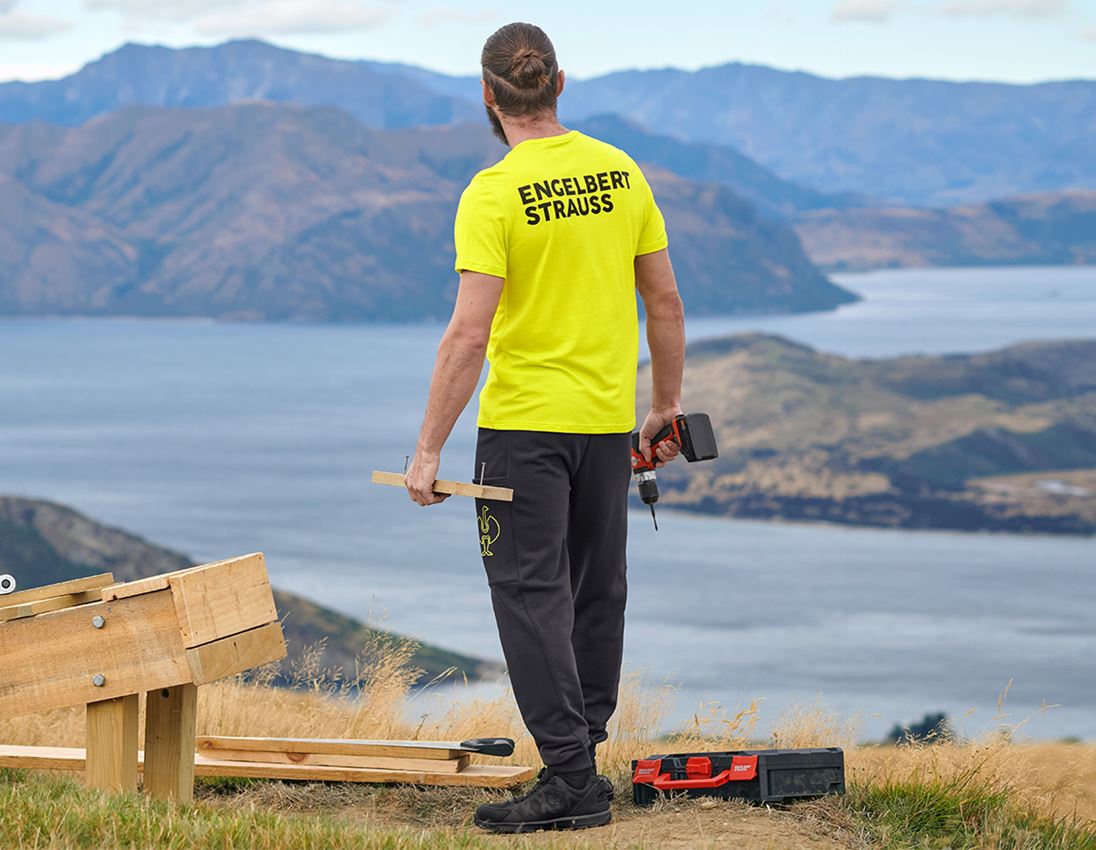 Accessoires: Sweat pants e.s.trail + noir/jaune acide 1