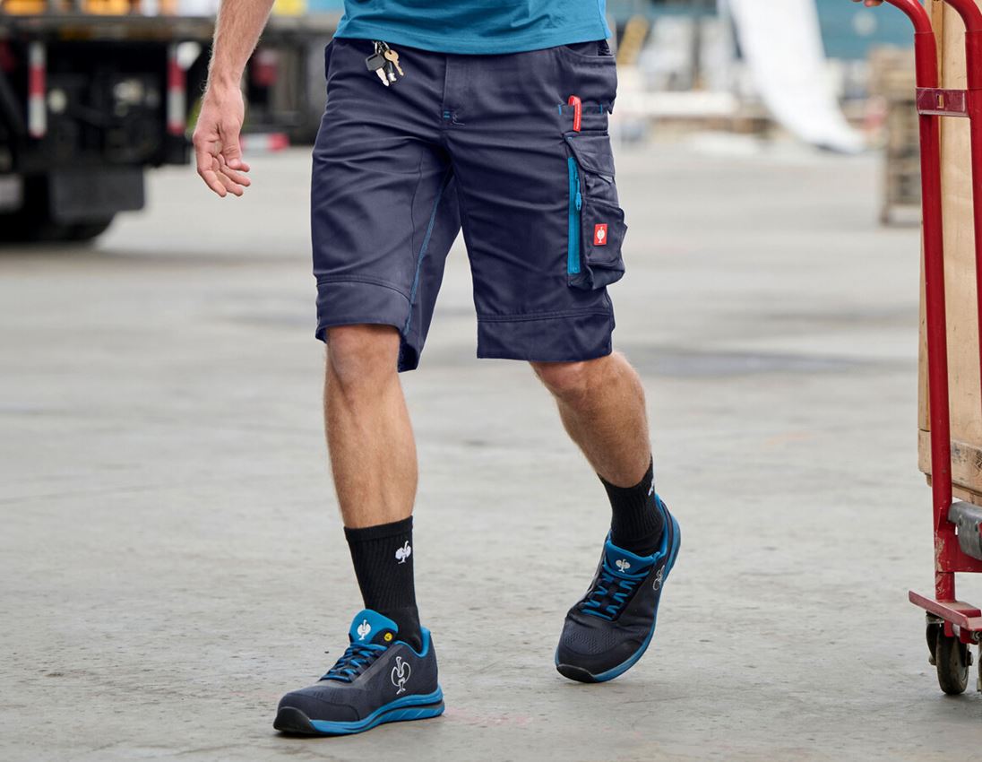 Bricklayers: Shorts e.s.motion 2020 + navy/atoll