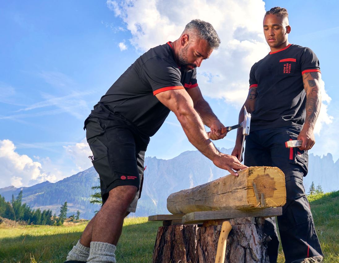 Kollaborationen: FCB Work Shorts + black/straussred 2