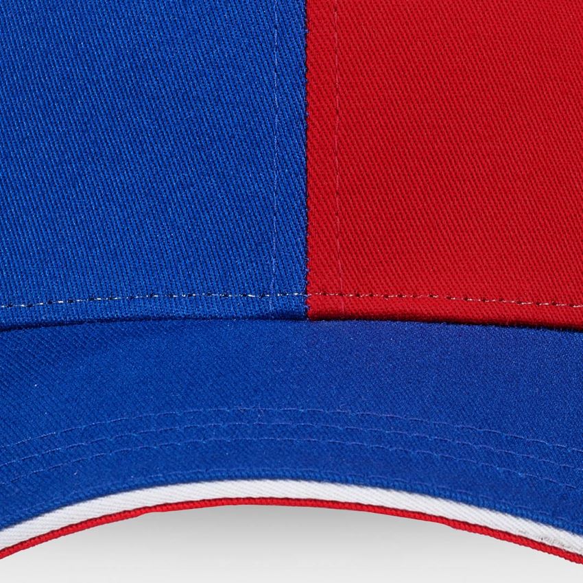 Accessories: e.s. Cap motion 2020 + royal/fiery red 2