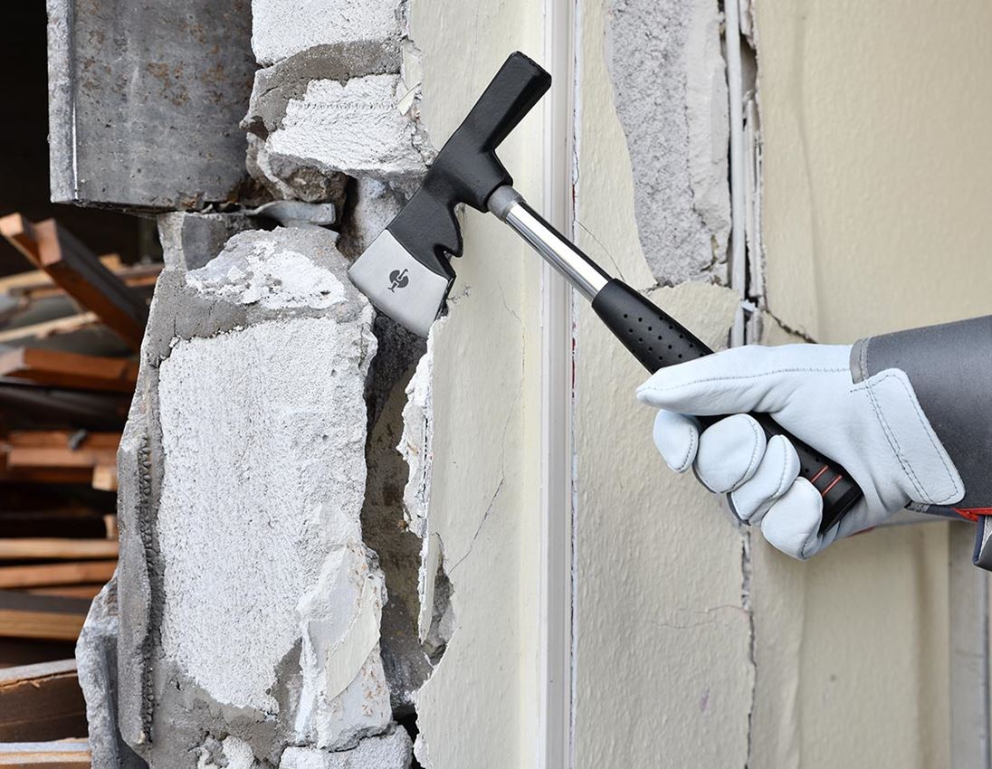 Hammers: e.s. Plasterer's hatchet GS