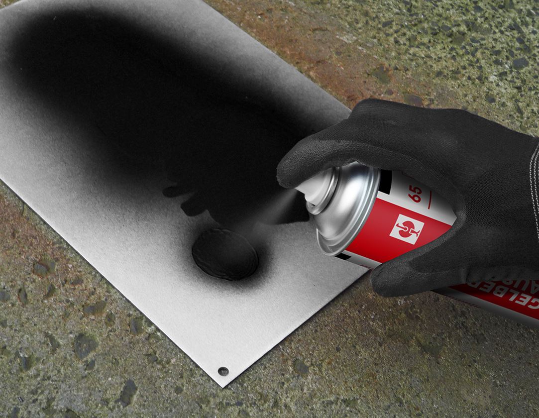 Sprays: e.s. Lackspray #65 + schwarz matt