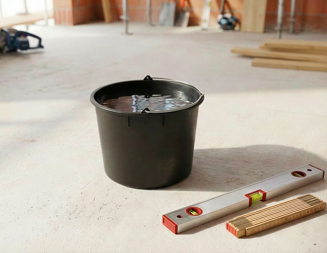 Offers of the month: 10 x Building Bucket 12 L