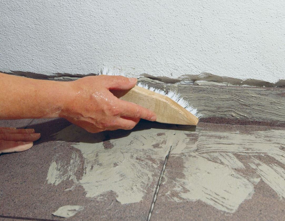 Besen | Bürsten | Schrubber: Bürste mit Bart