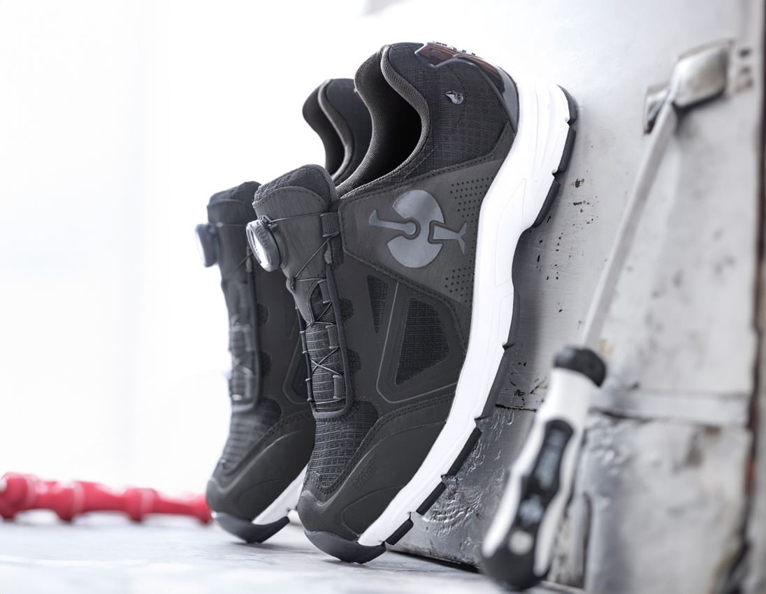 O2: O2 Work shoes e.s. Minkar II + black/white 1