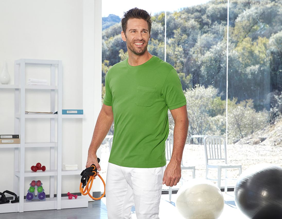 Emner: e.s. T-shirt cotton stretch Pocket + havgrøn 1
