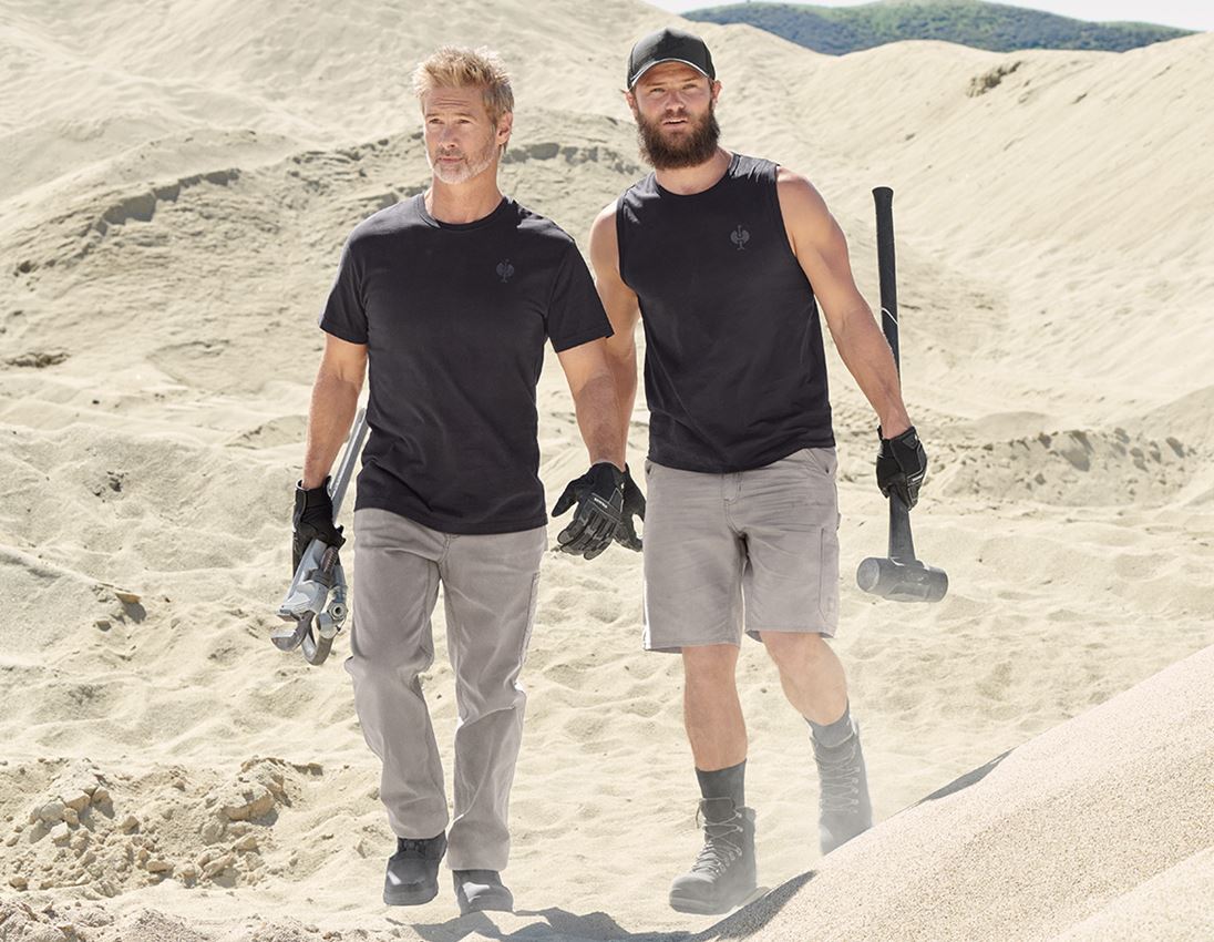 Topics: Athletics shirt e.s.iconic + black 2