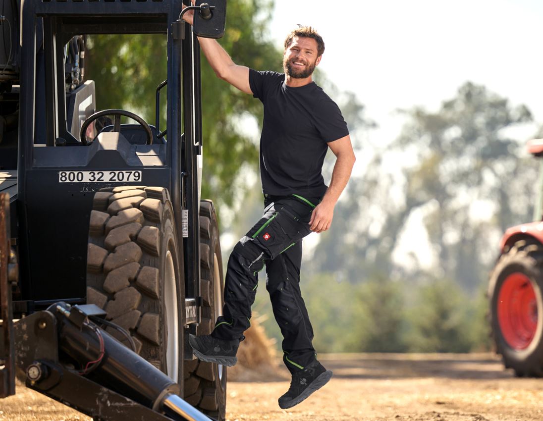 T-Shirts, Pullover & Skjorter: e.s. T-Shirt cotton light + sort 2