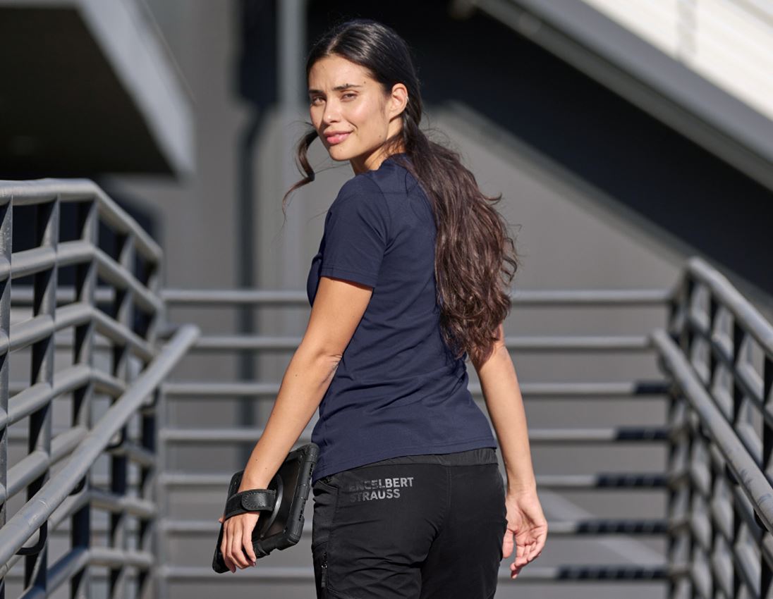 T-Shirts, Pullover & Skjorter: e.s. T-Shirt cotton light, damer + mørkeblå 1