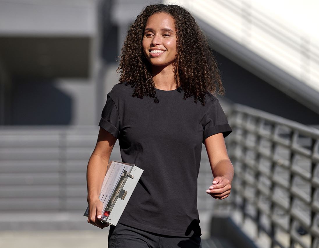 T-Shirts, Pullover & Skjorter: e.s. T-shirt cotton stretch rolled sleeve, damer + sort