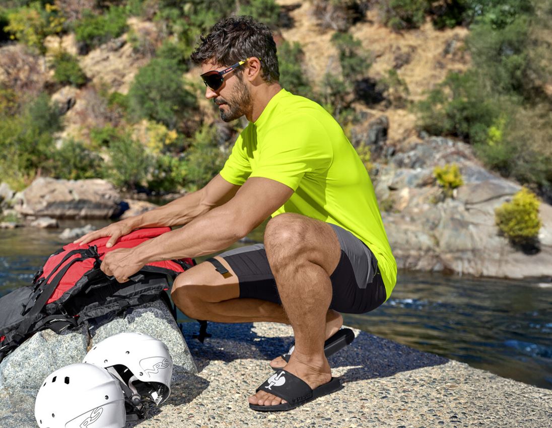 Clothing: Visibility functional T-shirt UV e.s.trail + high-vis yellow/black 1