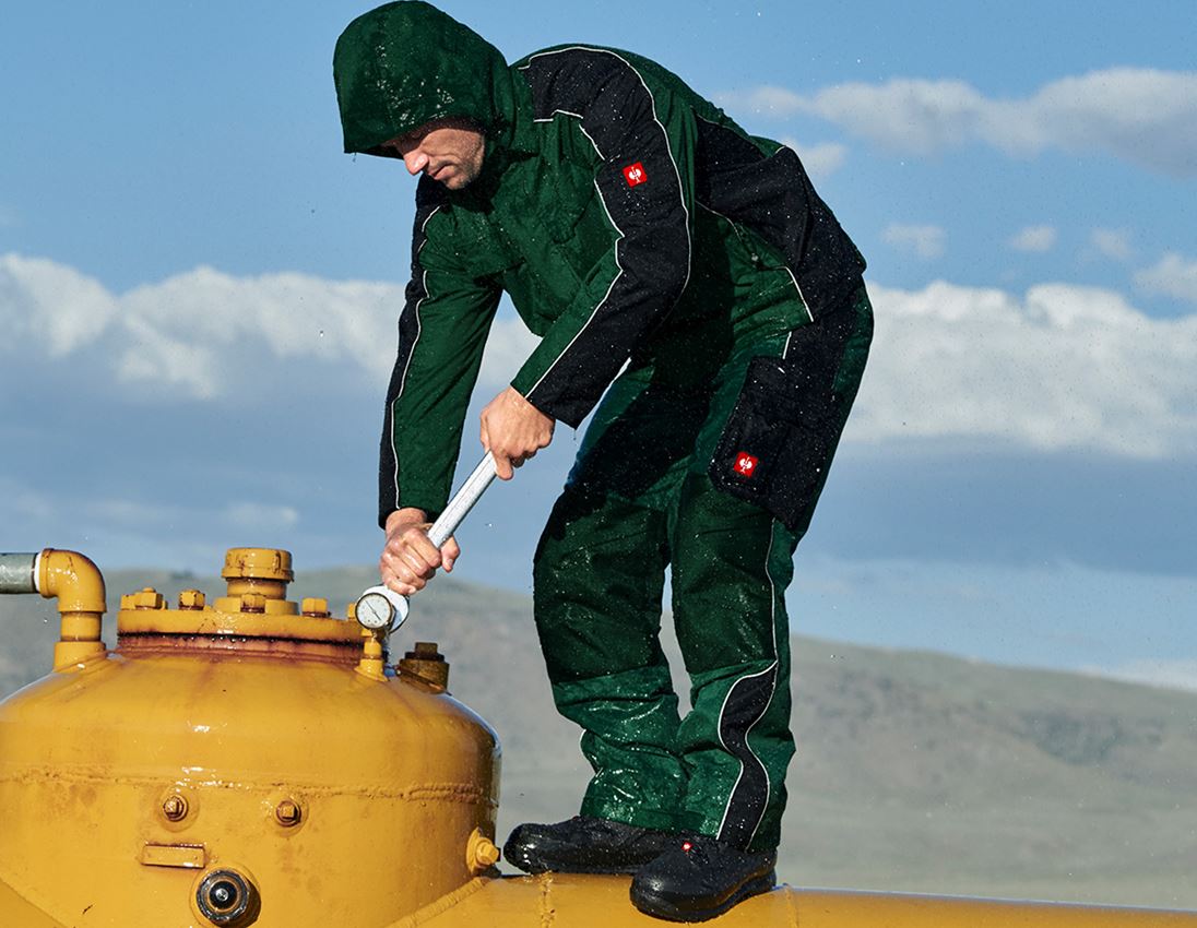 Emner: Funktionsbukser e.s.prestige + grøn/sort 1