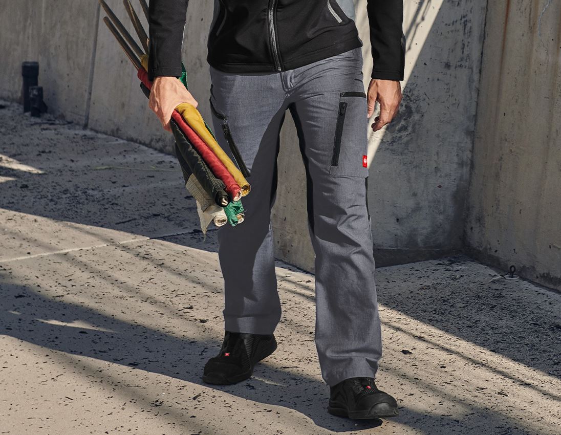 Work Trousers: Cargo trousers e.s.vision + cement melange/black