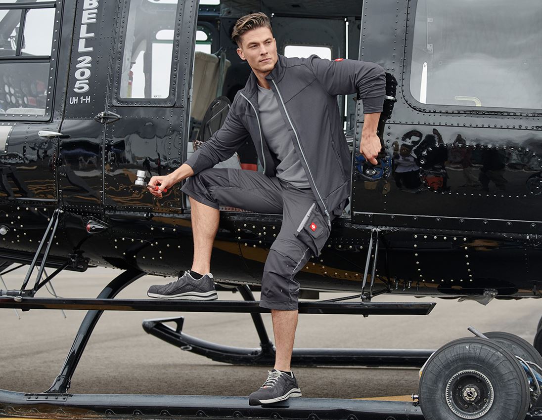 Topics: 3/4 length trousers e.s.motion 2020 + anthracite/platinum 2