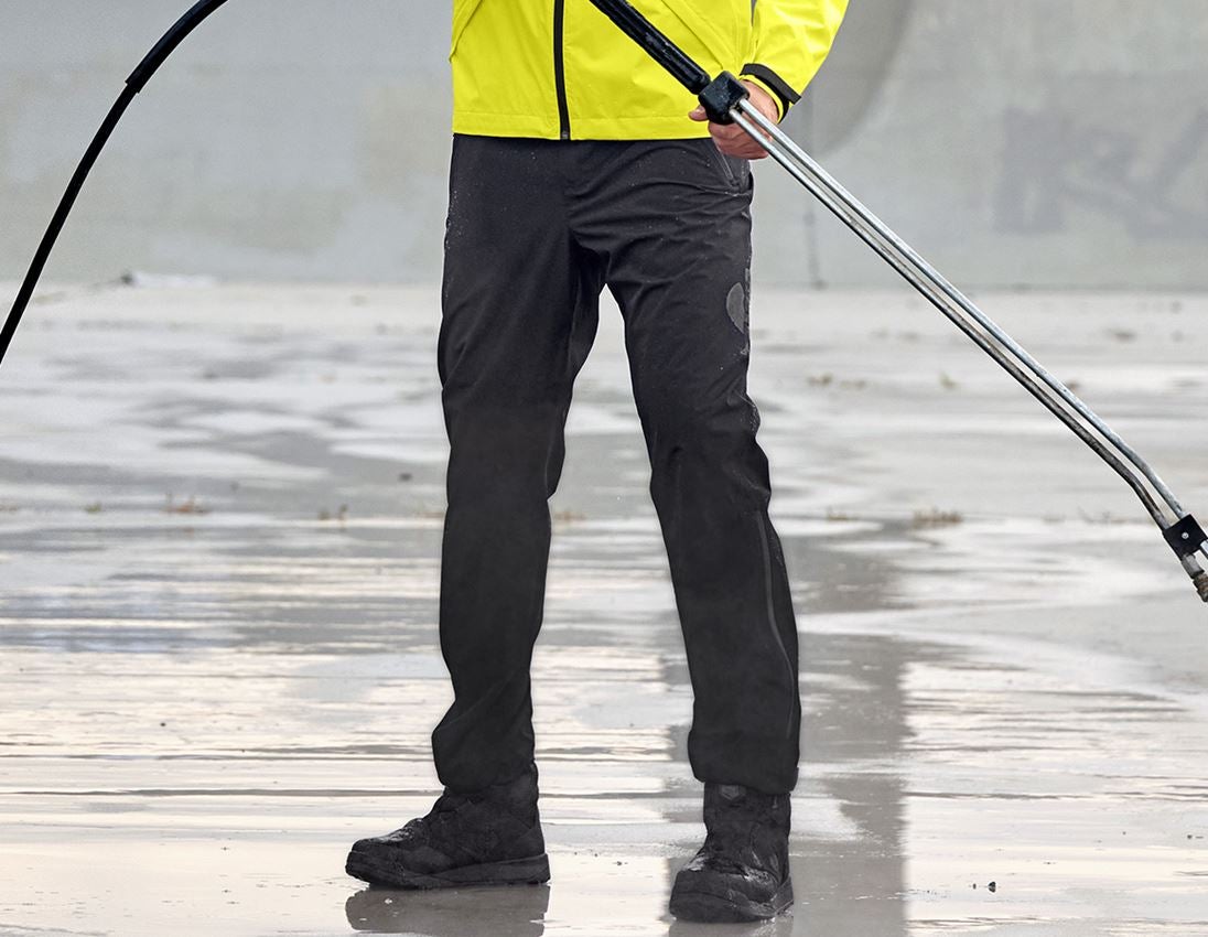 Emner: All weather bukser e.s.trail + sort