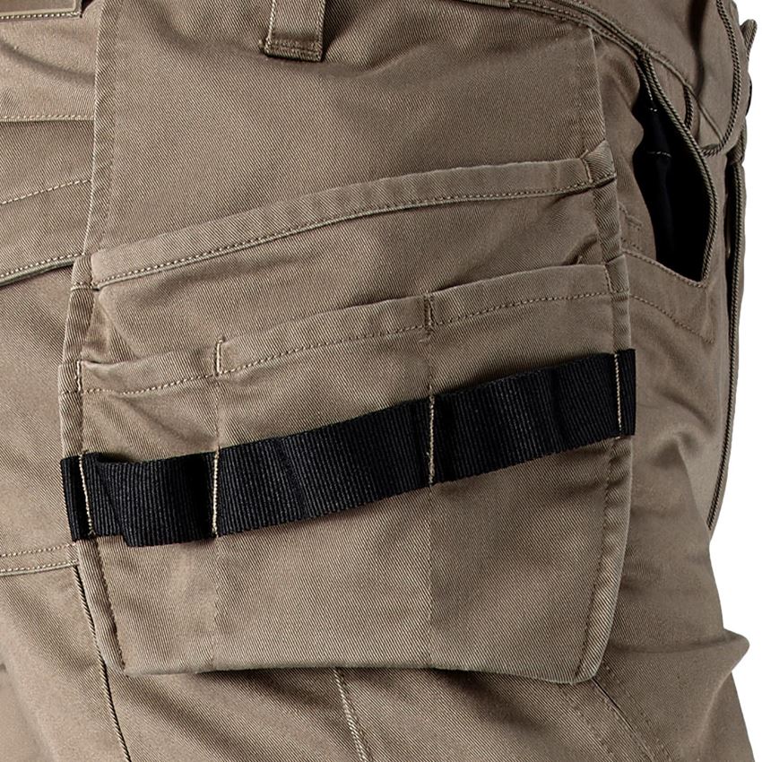 Topics: Trousers e.s.motion ten tool-pouch + ashbrown 2