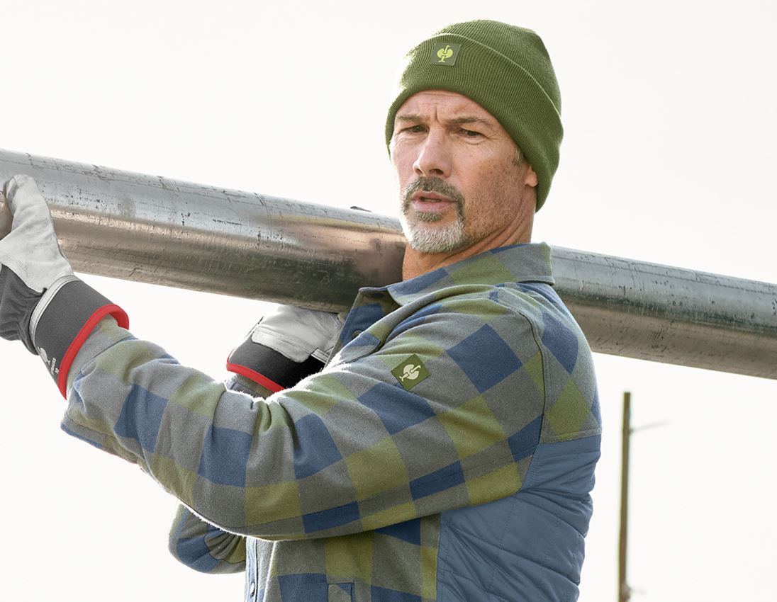 Accessories: Knitted hat e.s.iconic + mountaingreen 1