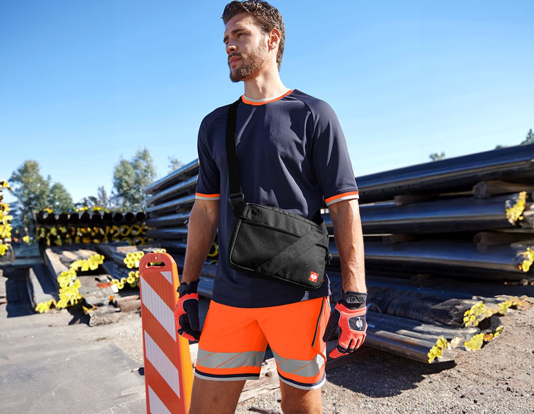 Accessories: Skuldertaske e.s.ambition + sort 3