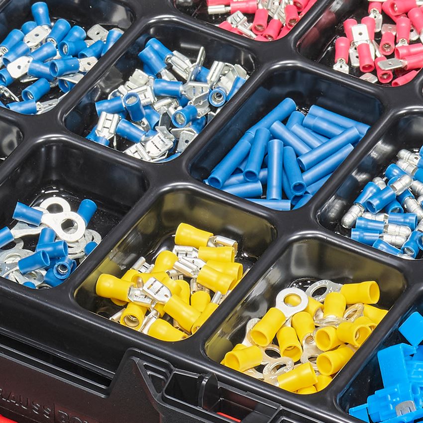 Assorted small parts: Cable connector insulated (veh.) in STRAUSSbox 2