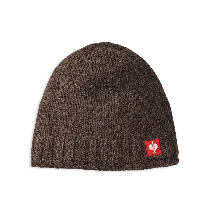 Vintertilbehør: e.s. grovstrikket hue + bark