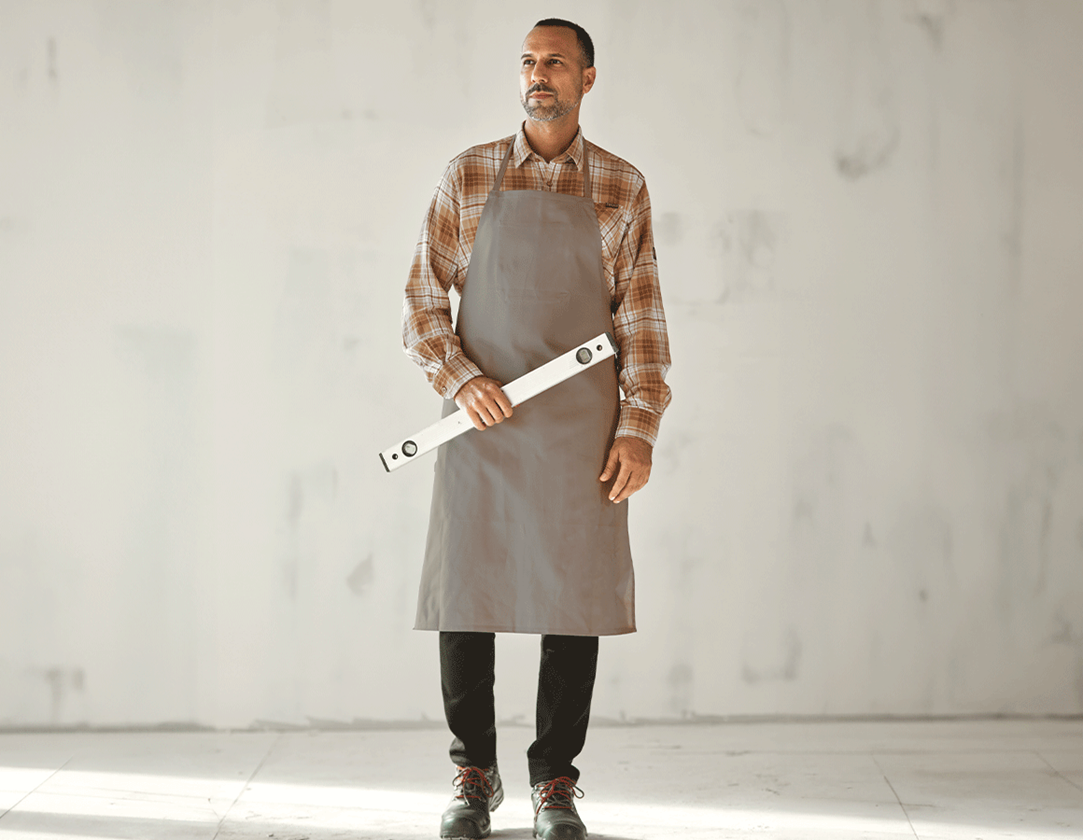 Aprons: Carpenter's Apron + sand