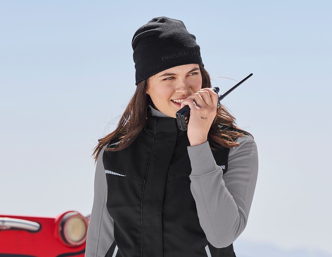 Accessories: Fine knit hat e.s.dynashield + black 2