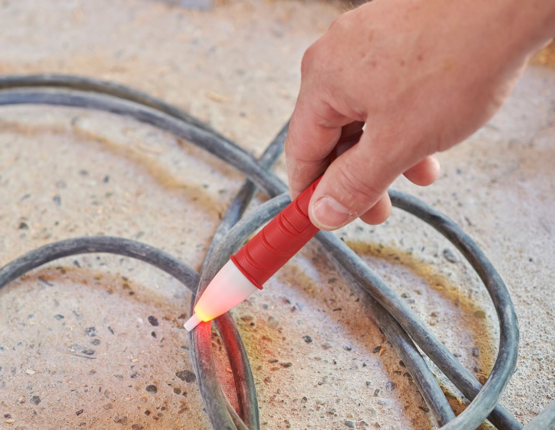 Electronics: e.s. contact-free voltage tester P10 1
