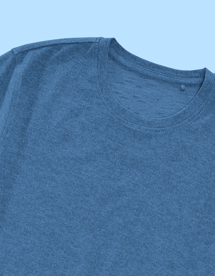 Blå e.s.vintage T-shirt, hvorpå forskellige motiver vises: Stærkeste far, Far. Helt. Landmand. Legende. og Daddy Cool
