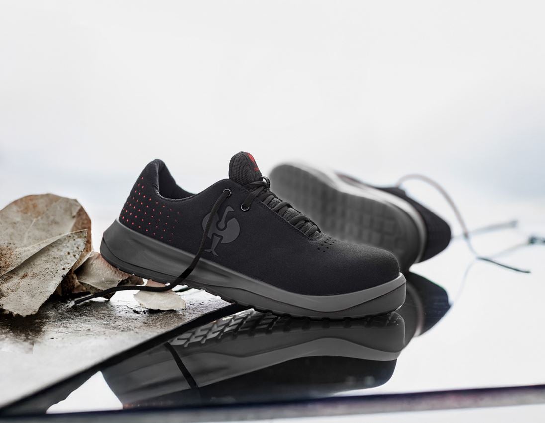 Safety Trainers: S1P Safety shoes e.s. Banco low + black