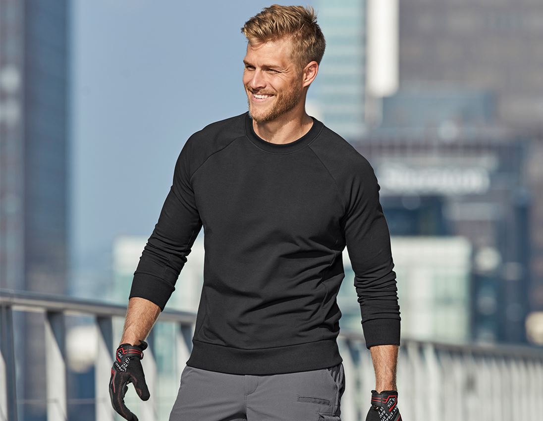 Topics: e.s. Sweatshirt cotton stretch + black