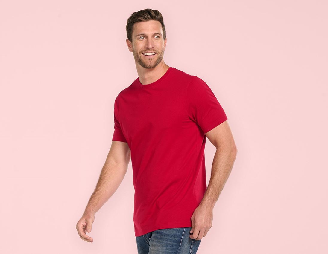 Shirts & Co.: e.s. T-Shirt cotton, long fit + feuerrot 1