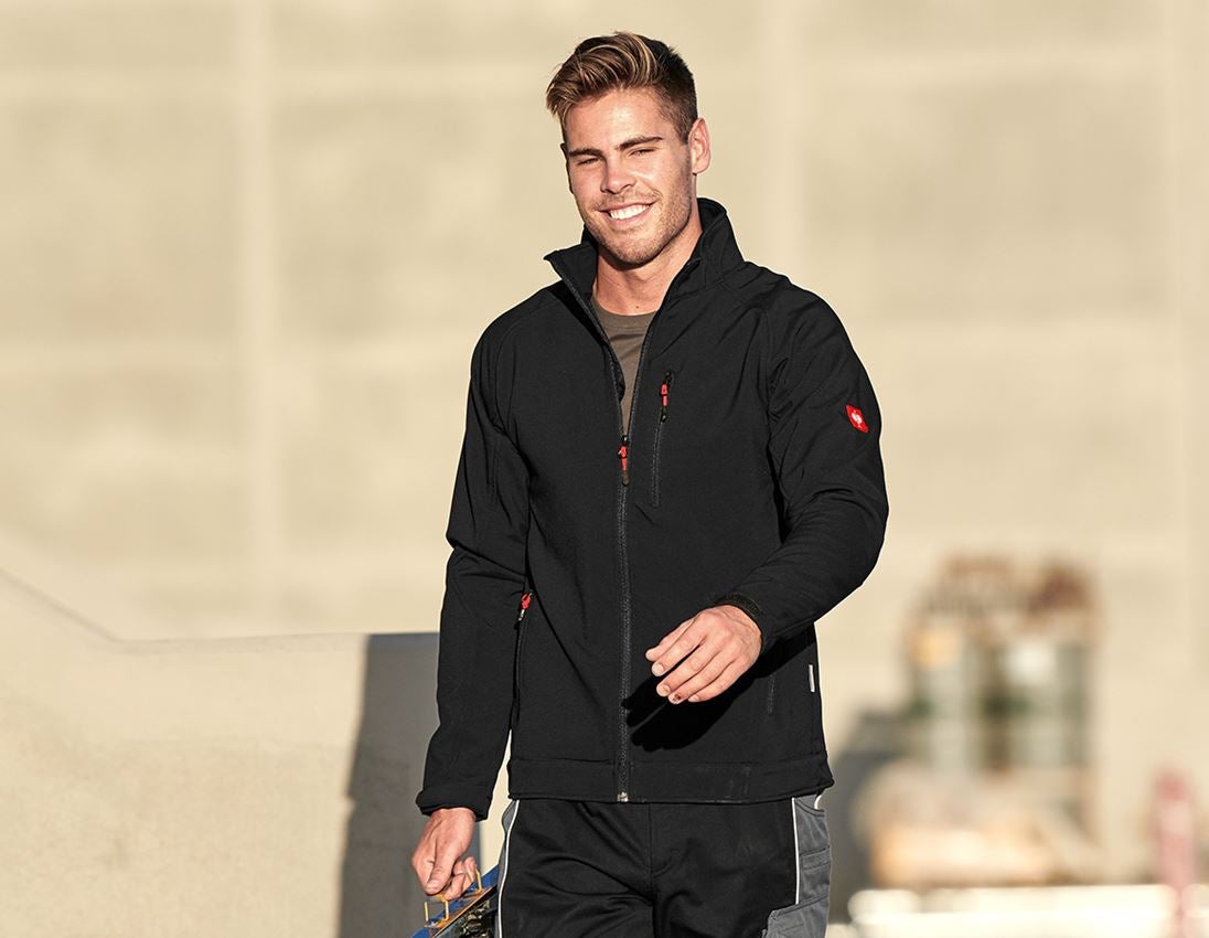 LKW-Fahrer: Softshell Jacke dryplexx® softlight + schwarz