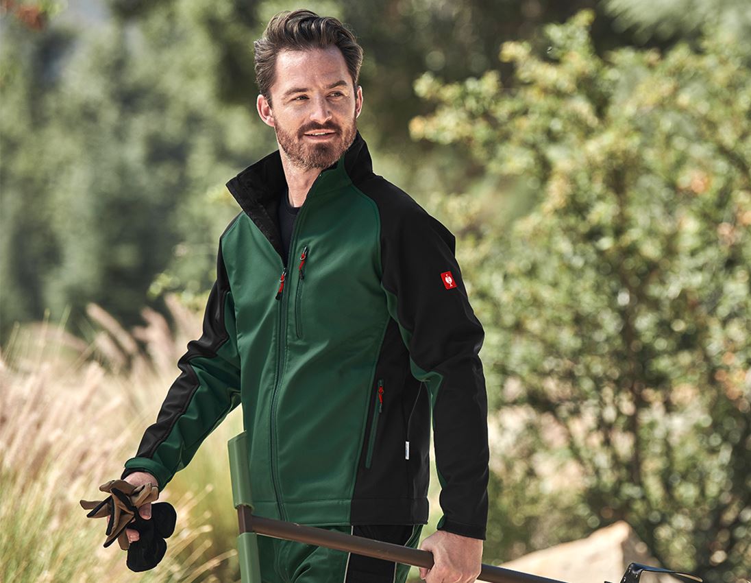 Arbeitsjacken: Softshell Jacke dryplexx® softlight + grün/schwarz 1