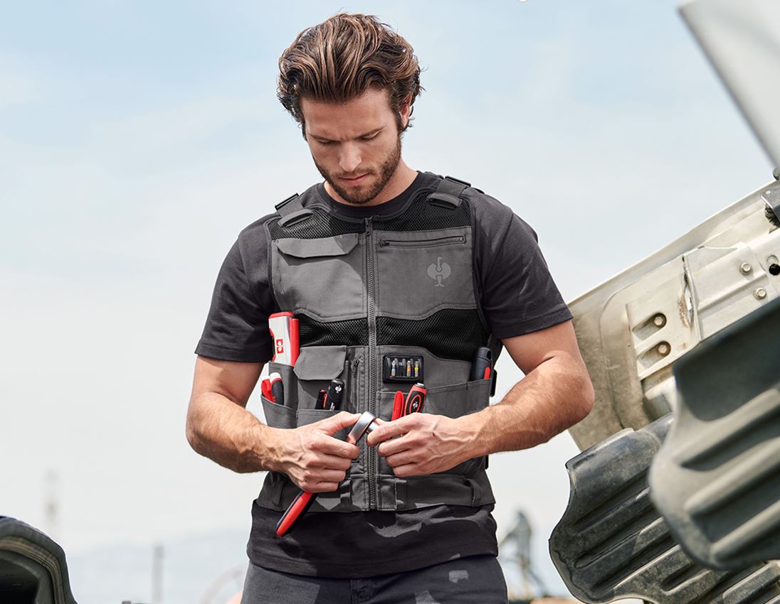 Work Body Warmer: Tool vest e.s.iconic + carbongrey/black