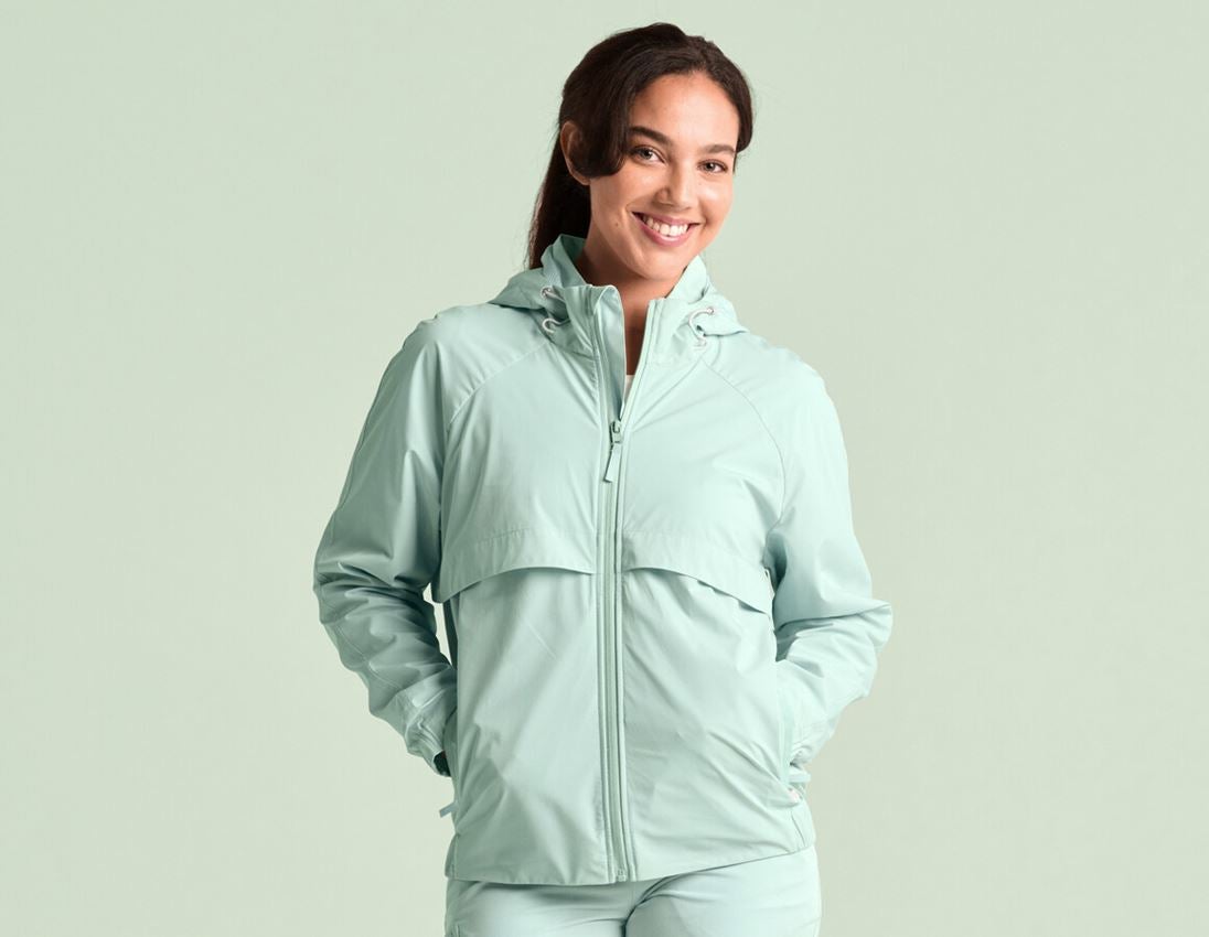 Jacken: Funktionsjacke e.s.avida, Damen + softgrün